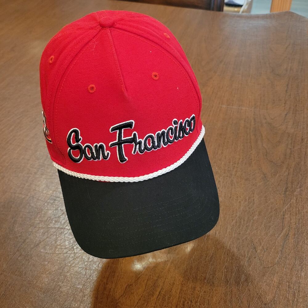Rare San Francisco 49ers Overhand Script Two Tone '47 Snapback Hat One size